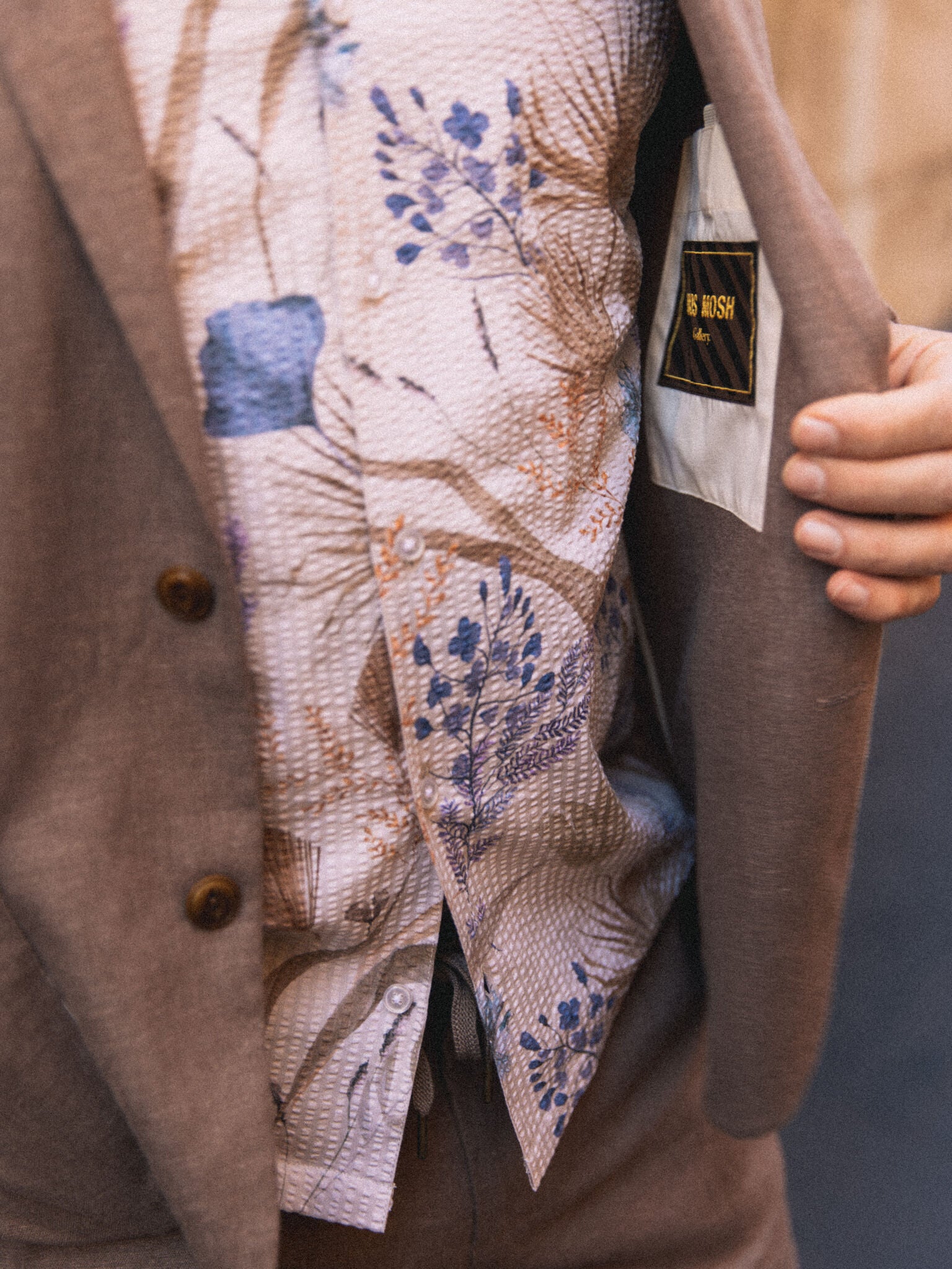 Modelshot / Offwhite / Detail